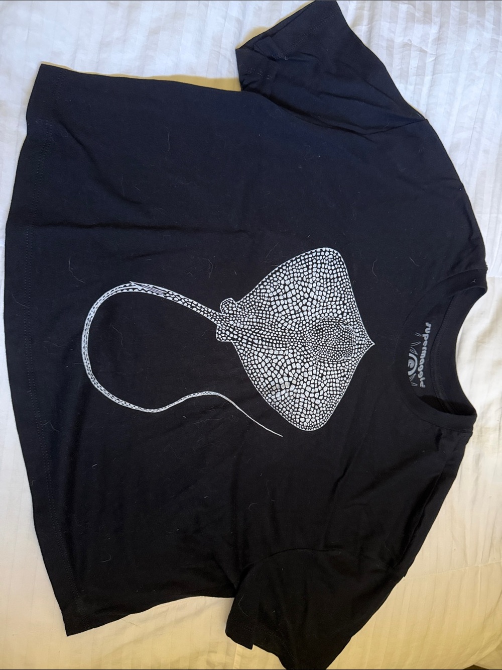 Black Graphic Stingray Crop Top- White Stingray Print